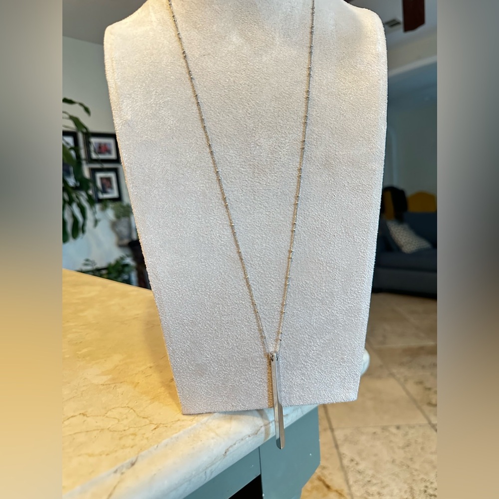 Silver tone 32” long necklace with 2 3/4 long back